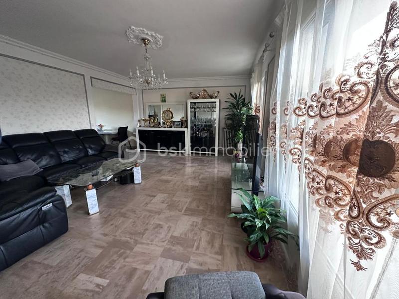 Maison de ville - 146 m² - 7 pièces