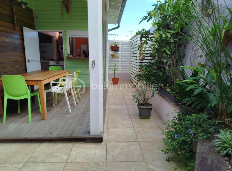 Maison traditionnelle - 83 m² - 3 pièces