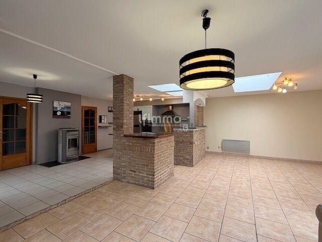 Maison - 160 m² - 7 pièces