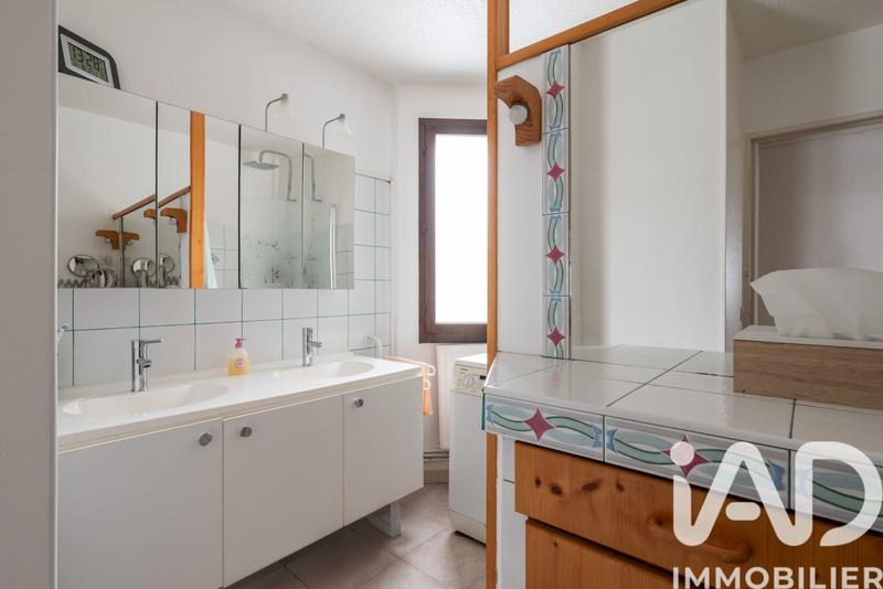 Appartement - 97 m² - 5 pièces