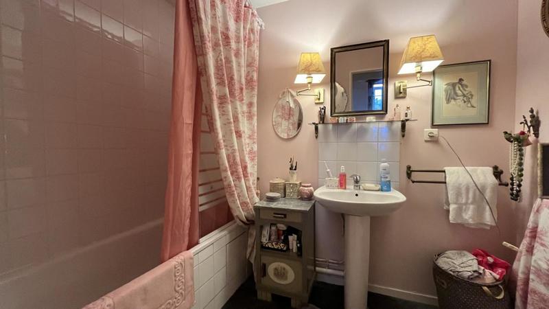 Appartement - 142 m² - 4 pièces