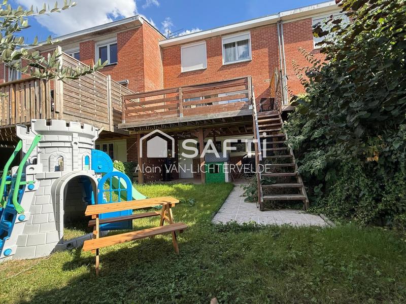 Maison - 102 m² - 4 pièces