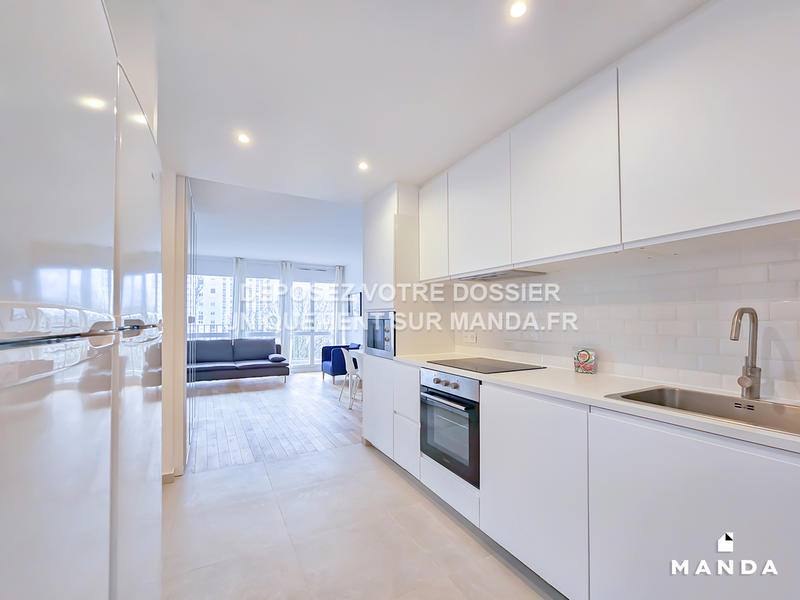 Chambre - 12 m² - 6 pièces