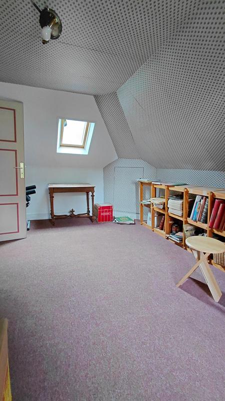 Maison - 140 m² - 7 pièces