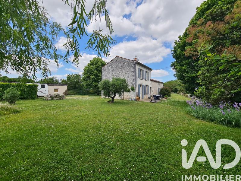 Maison de campagne - 120 m² - 4 pièces