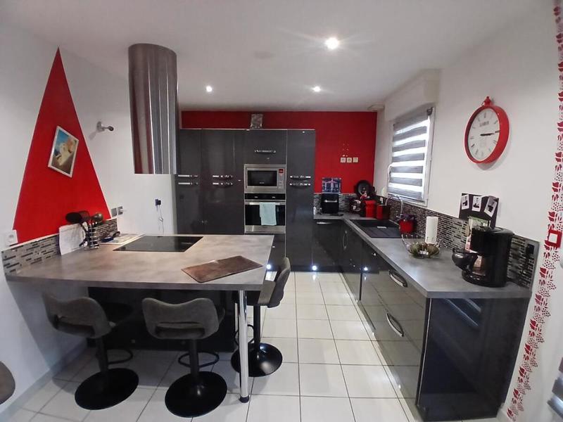 Maison - 105 m² - 4 pièces