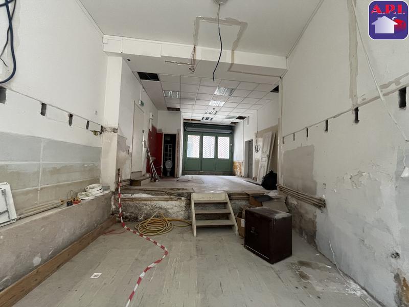 Local d'activités - 2 pièces