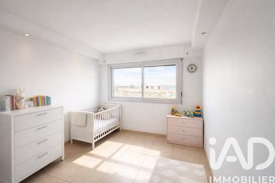 Appartement - 90 m² - 5 pièces