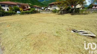 Terrain - 801 m²