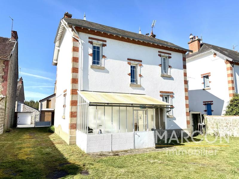 Maison de village - 95 m² - 4 pièces