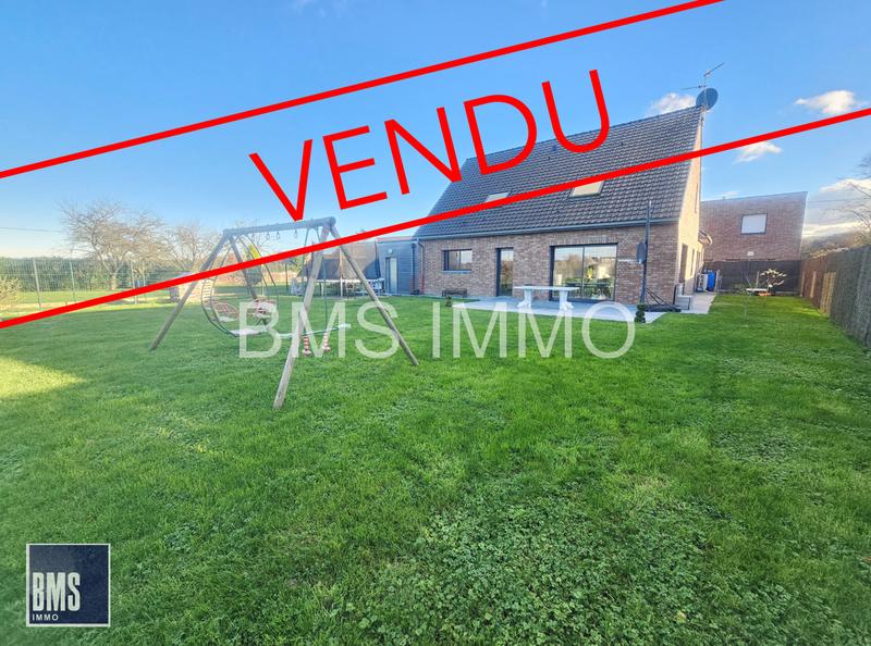 Maison - 140 m² - 6 pièces