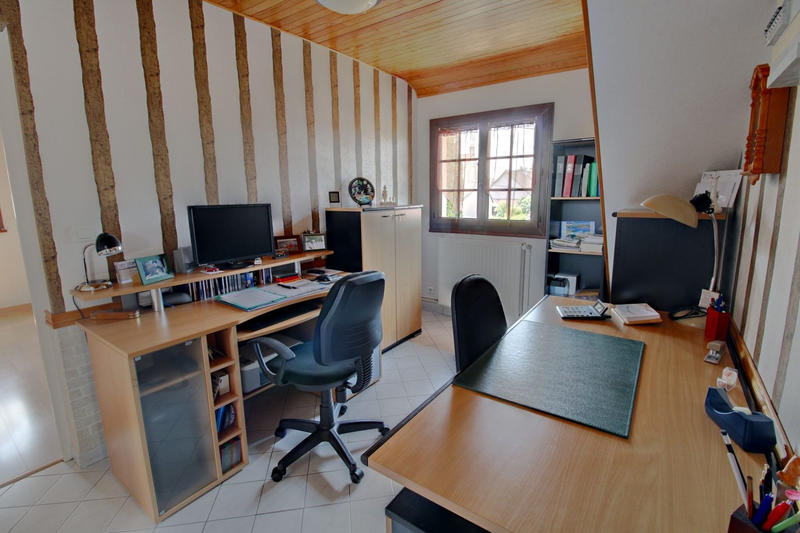 Maison - 127 m² - 6 pièces