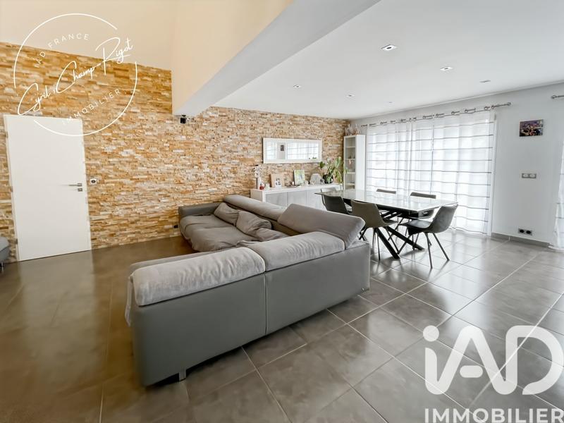 Maison - 119 m² - 5 pièces