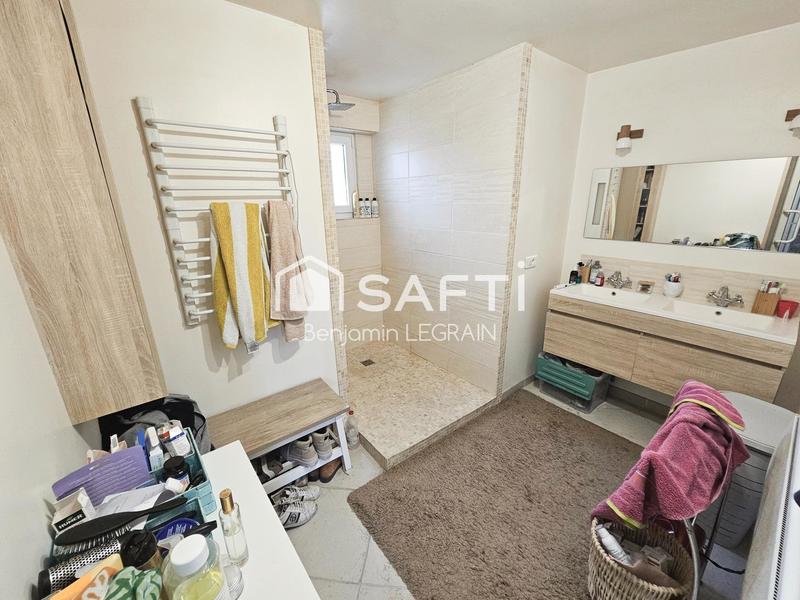 Maison - 105 m² - 5 pièces