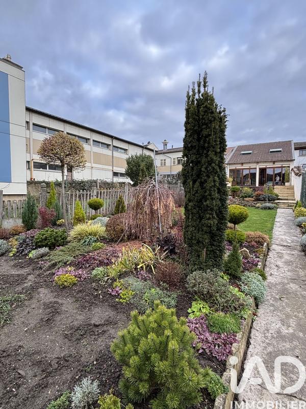 Maison - 129 m² - 5 pièces