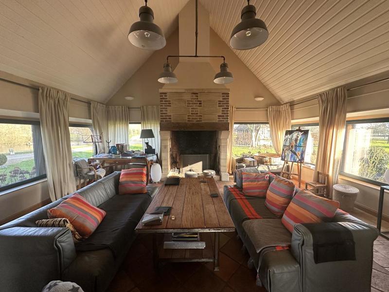 Maison - 471 m² - 14 pièces