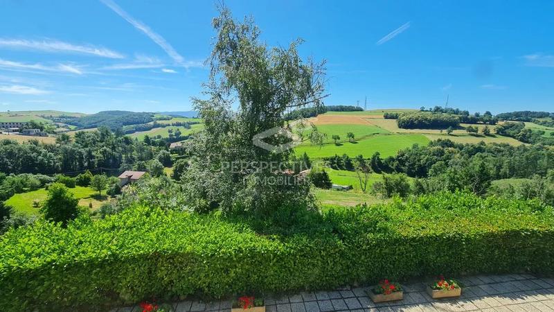 Maison - 144 m² - 6 pièces