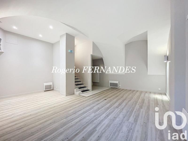 Appartement - 93 m² - 8 pièces