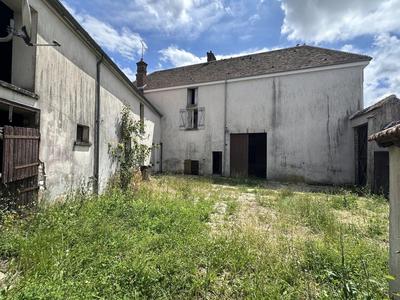 Maison - 385 m² - 10 pièces