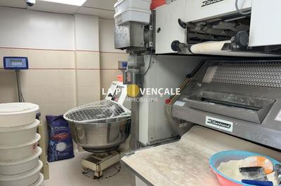 Fonds de commerce - Local commercial - 123 m²