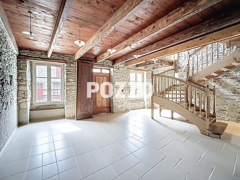 Maison - 124 m² - 7 pièces