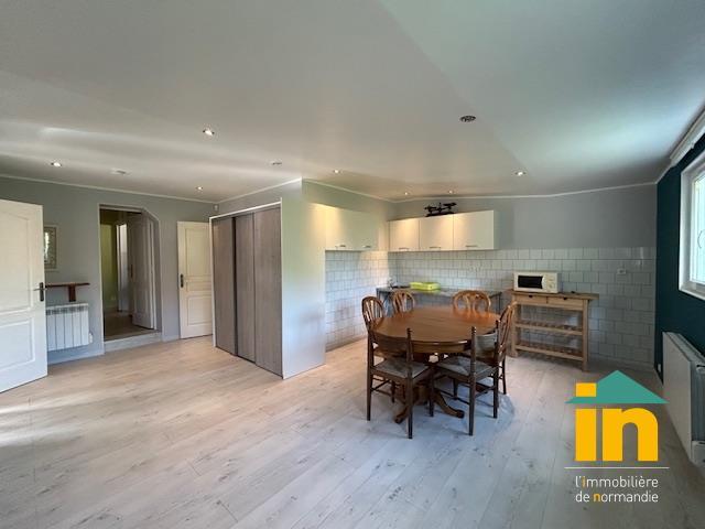 Maison de ville - 145 m² - 5 pièces