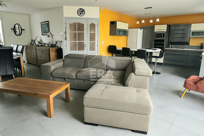 Maison - 115 m² - 5 pièces