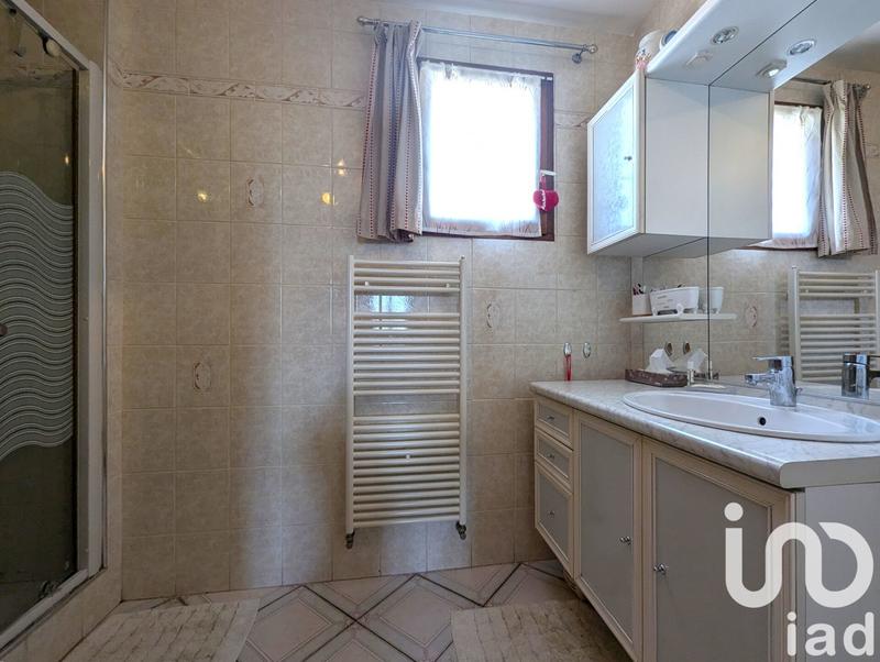 Maison de village - 164 m² - 8 pièces