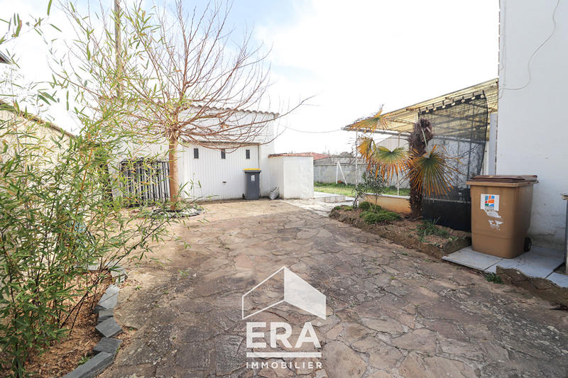 Maison - 140 m² - 8 pièces