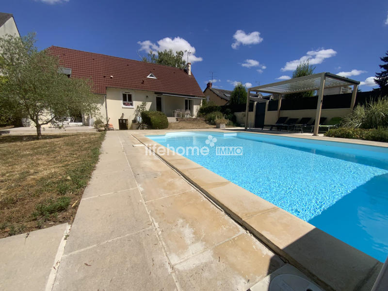 Maison - 160 m² - 6 pièces