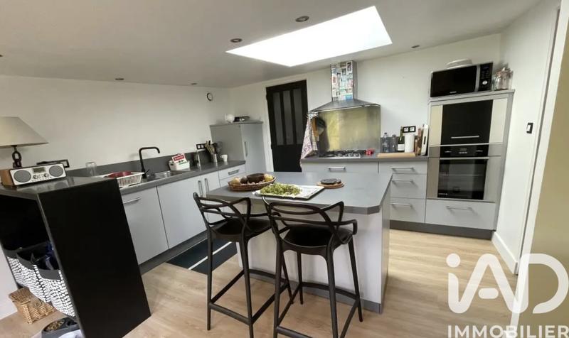 Maison de ville - 190 m² - 7 pièces