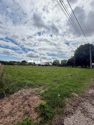 Terrain constructible - 1 000 m²