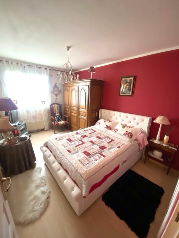 Appartement - 82 m² - 4 pièces