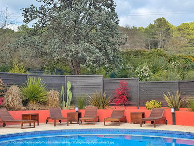 Maison - 140 m² - 6 pièces