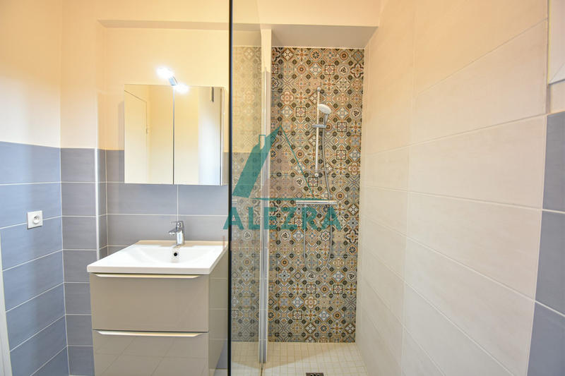 Appartement - 67 m² - 2 pièces