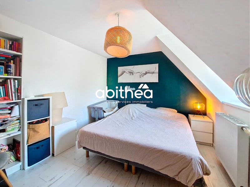 Maison - 95 m² - 5 pièces