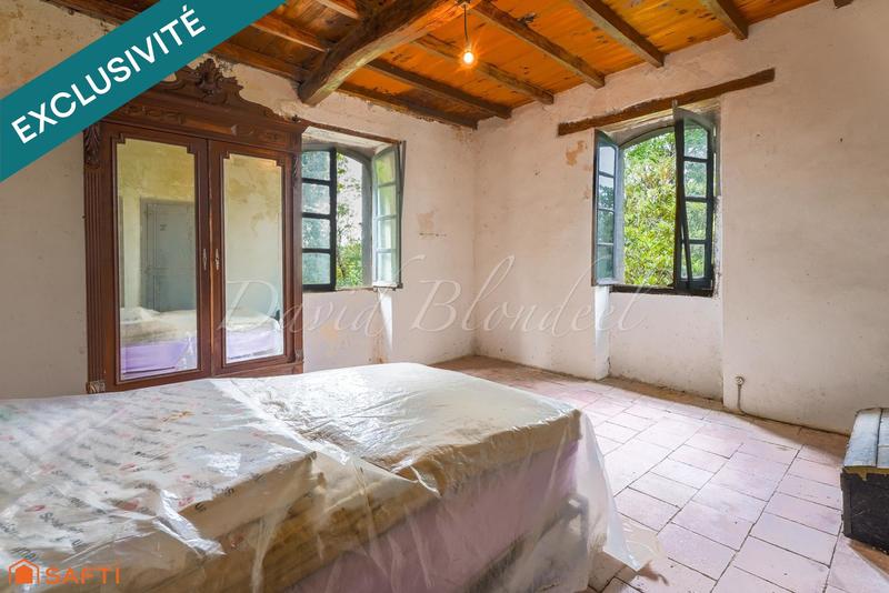 Maison - 271 m² - 8 pièces