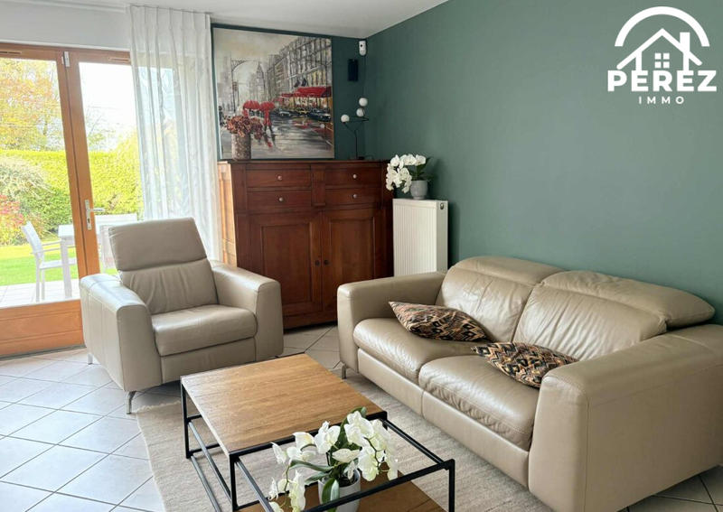 Maison - 90 m² - 5 pièces