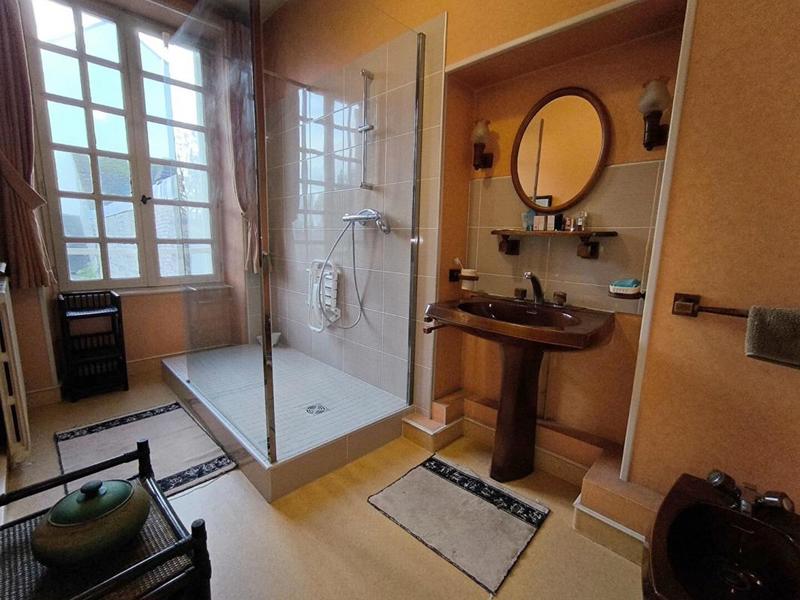 Maison - 157 m² - 7 pièces