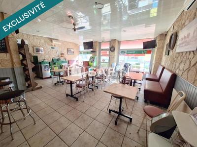 Local commercial - 100 m² - 4 pièces