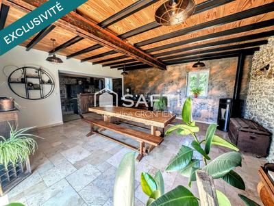 Maison - 154 m² - 6 pièces