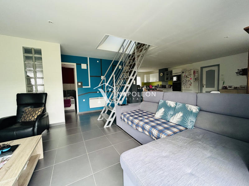 Maison - 110 m² - 6 pièces