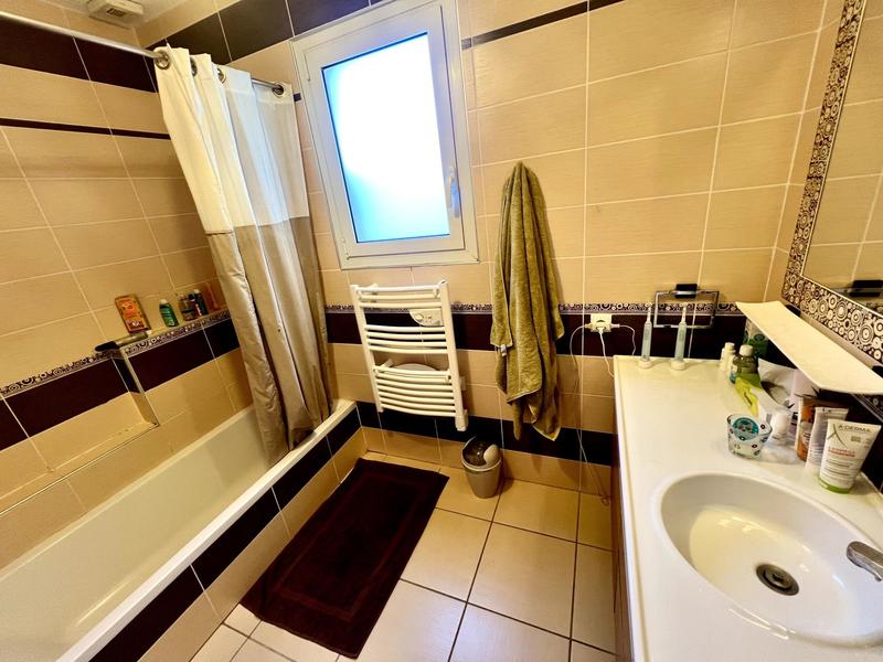 Maison - 150 m² - 7 pièces