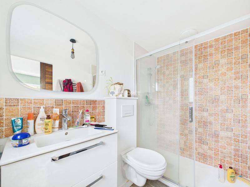 Maison - 342 m² - 12 pièces