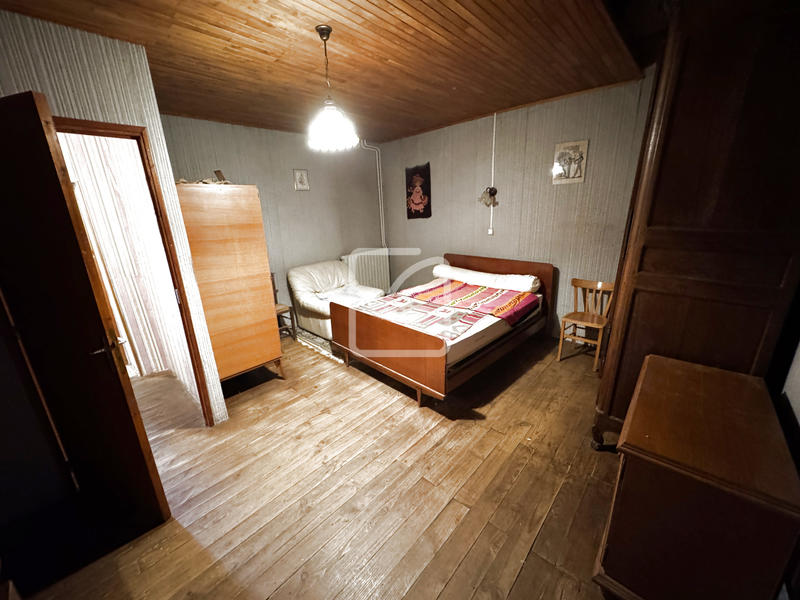 Maison - 137 m² - 6 pièces