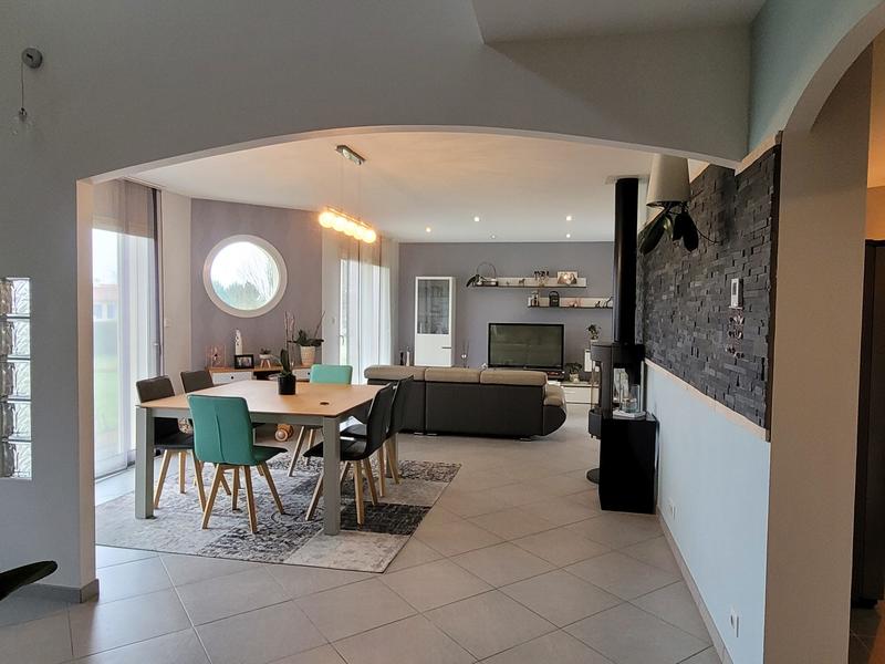 Maison - 139 m² - 6 pièces