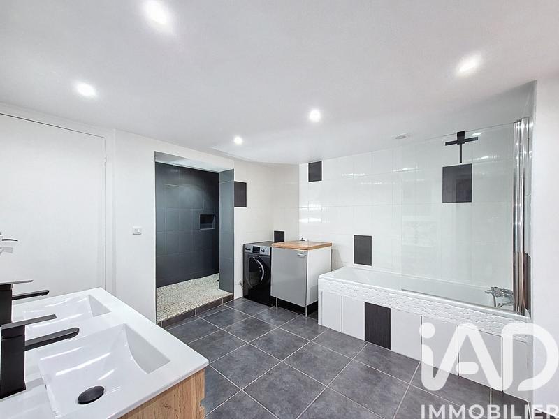 Maison - 114 m² - 3 pièces