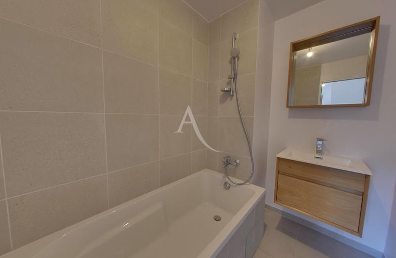 Appartement - 58 m² - 3 pièces