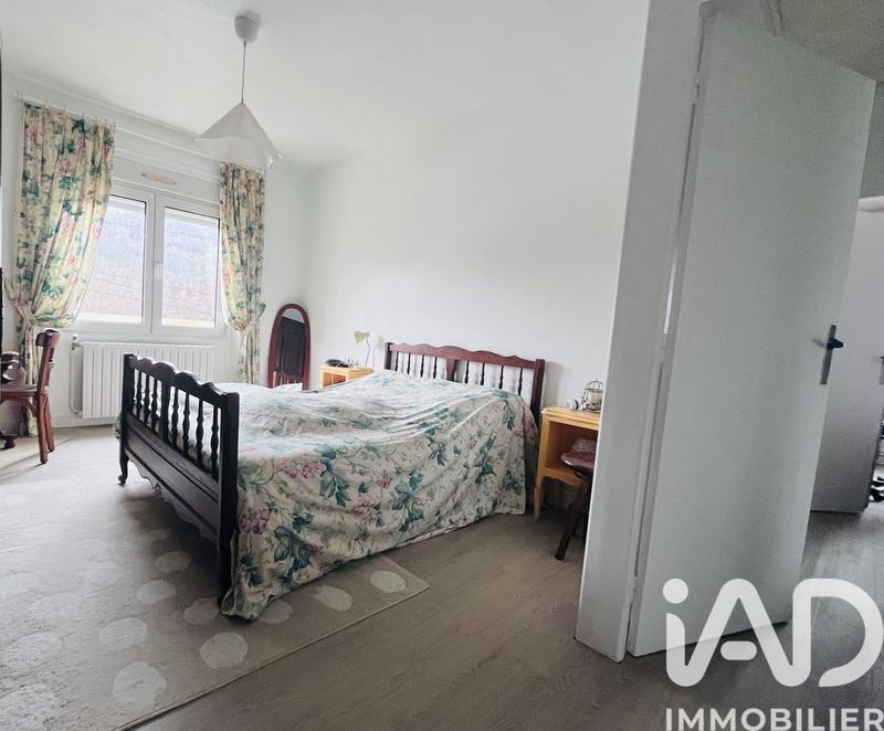 Maison - 98 m² - 5 pièces