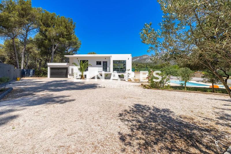 Maison - 156 m² - 5 pièces